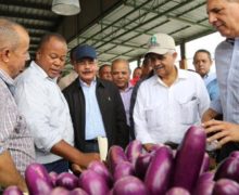 Danilo Medina supervisa proyectos apoyados por «Visitas Sorpresa» en Puerto Plata, Santiago y La Vega