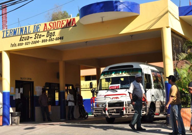 Unidad de Asodema víctima de asalto a mano armada en plena carretera