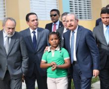 El Seibo: presidente Danilo Medina entrega tres escuelas. 98% estudiantes en Jornada Escolar Extendida