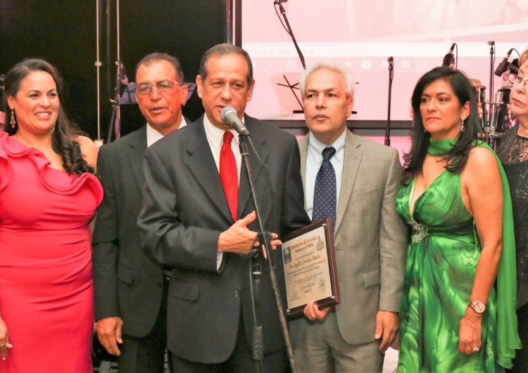 La Asociación de Ocoeños Residentes en La Florida, celebra con éxito  la  Fiesta de la Confraternidad y reconocimientos a personalidades destacadas