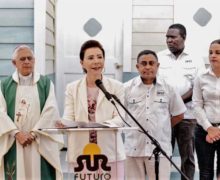 Sur Futuro y el INVI entregan viviendas en Padre las Casas de Azua