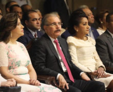 Presidente Danilo Medina y primera dama, Cándida Montilla de Medina, acuden a misa Día Nuestra Señora de la Altagracia