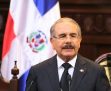 El Presidente Danilo Medina extiende toque de queda por 15 días más  para frenar el ritmo de contagio del coronavirus (COVID-19).