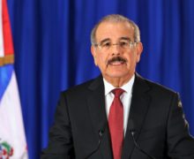 Danilo Medina: Tenemos el firme compromiso de proteger institucionalidad democrática: Danilo llama a poner intereses del país por encima de los partidarios