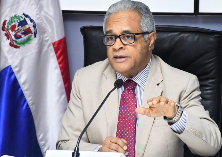 República Dominicana registra  mil 246 casos nuevos de COVID-19 y mil 005 fallecidos