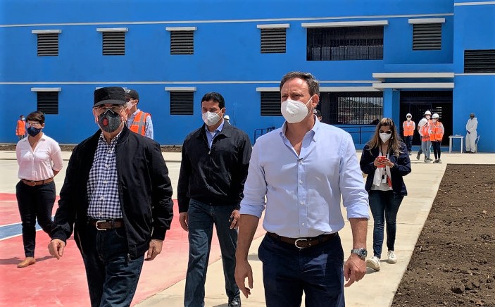 Danilo Medina realiza Visita Sorpresa de Supervisión a La Nueva Victoria; constata avances de la obra