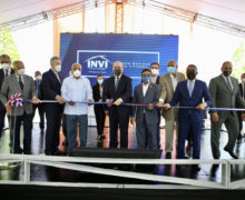 Presidente Danilo Medina entrega nueva carretera Azua – Barahona y proyectos habitacionales a más de 600 familias de cinco provincias