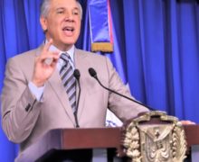 Ministro Administrativo de la Presidencia, José Ramón Peralta, explica protocolo traspaso de mando