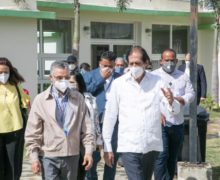 Ministro de la Presidencia, Gustavo Montalvo, presenta el proyecto Ciudad Juan Bosch al nuevo alcalde de Santo Domingo Este