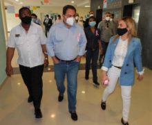 Director del Servicio Nacional de Salud supervisa hospitales del Gran Santo Domingo Santo Domingo; destaca calidad de servicios del pediátrico Hugo Mendoza