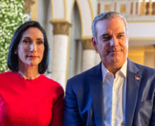 Presidente Abinader y la primera dama Raquel Arbaje piden protegerse y proteger a los demás durante las celebraciones Navideñas