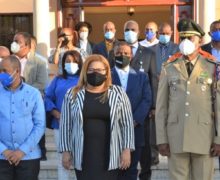 La Gobernadora de Azua Ángela Grey Pérez Díaz rinde tributo a Juan Pablo Duarte, en el  208 aniversario de  su natalicio.