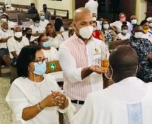 Alcalde Gaby Padilla cuestiona el manejo de los Fondos Mineros de la Provincia Sánchez Ramírez (FOMISAR).