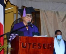 Importante discurso de Rosario Melo, Rectora de UTESUR.