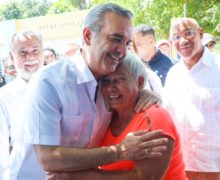 Presidente  Luis Abinader da inicio a la jornada de inclusión social “Primero Tú”, en beneficio de miles de familias de escasos recursos.