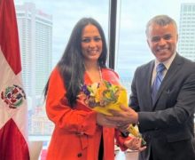 En el  Día Internacional de la Mujer, el Consulado General Dominicano en New Orleans, recibió la visita de la actriz y modelo y dominicana Celinés Toribio.