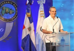  Durante Congreso del IAD, el Presidente Luis Abinader anuncia respaldo a reforma del organismo. ￼