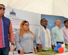 Decenas de jóvenes de Padre Las Casas, Las Yayas y Villarpando  de Azua, reciben con alegría el programa “Oportunidad 14-24