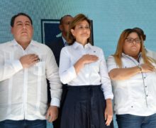 Gobierno entrega 2 hospitales remozados en Azua