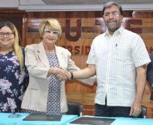 Consejo de la Hidroeléctrica Los Toros entrega en UTESUR  100 becas a estudiantes de escasos recursos económicos￼