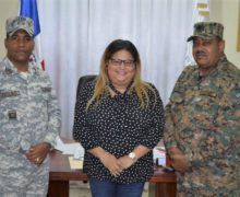 La Armada Dominicana y la Gobernación de Azua coordinan acciones para la visita del “Buque Hospital Comfort”