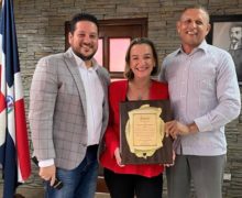 Darys Estrella abraza a San José de Ocoa con magistral conferencia