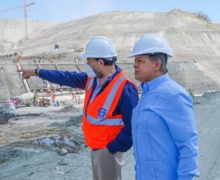 Gobierno supervisa construcción de viviendas en Monte Grande de Azua,  que albergarán 390 familias