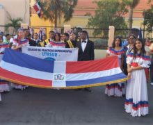 Colegio de Prácticas Experimental UTESUR honra a los Padres de la Patria