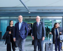 Presidente Luis  Abinader llega a Londres. Participará en actos de coronación del rey Carlos III