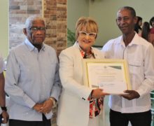 UTESUR reconoce a 10 profesores con la distinción “Maestro del año” 2023