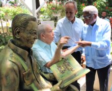 Chito Naut destaca trayectoria del escritor William Mejía