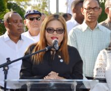 ¡Azua marcha por la Patria! Gobernadora encabeza actos por el 180 aniversario de la Independencia Dominicana.