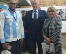 ¡Rectora de universidad dominicana comparte con Presidente de Cuba!