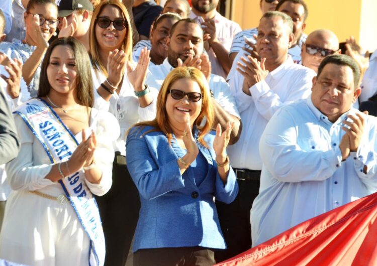 Gobernación de Azua y Efemérides Patrias realizan actos conminativos por el 208 aniversario del natalicio de Matías Ramón Mella