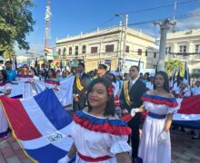 Colegio de Utesur: Importante presencia en desfile Cívico Militar, por conmemoración del 180 aniversario de la Independencia Nacional.