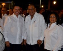 Reconocen en Azua a 27 personalidades durante la segunda versión del ceremonial del Paseo de Las Estrellas