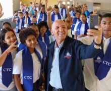 Centros Tecnológicos Comunitarios certifican  400 técnicos de Azua y San Juan