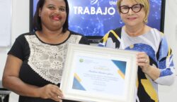 Utesur otorga el premio “Trabajadora del Año 2025 “a Marilena Ramírez Pérez
