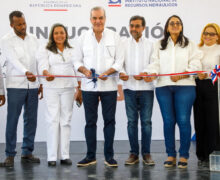 Presidente Luis Abinader inauguró obras hidráulicas claves para proteger comunidades y fortalecer producción agrícola en Azua