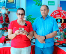 «Agua BUENA» da bienvenida a diciembre con encendido árbol de Navidad