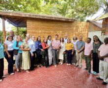 Autoridades de Pedernales participan en la reunión de coordinación del VIII Festival Literario Sur