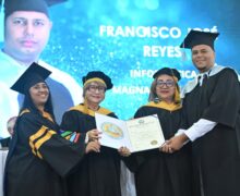 Utesur gradúa a 462 profesionales en su 75.ª Graduación en Azua