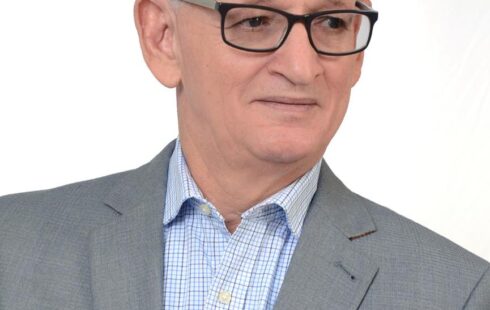 Entrevista al escritor Virgilio López Azuán